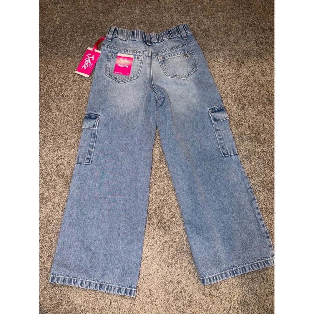 Girl wide leg cargo jeans size 7